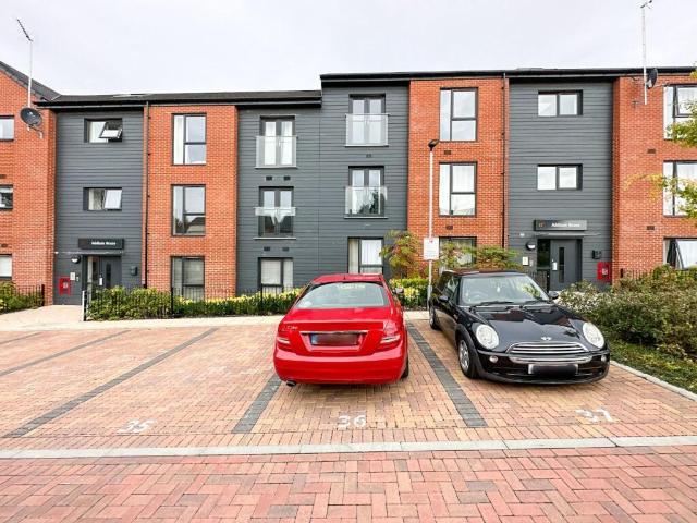 Flat for sale in Feckenham, Isle Of Man