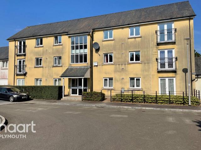 Flat for sale in Mount Wise