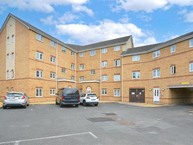 Flat for sale in Greenfields, Frankwell