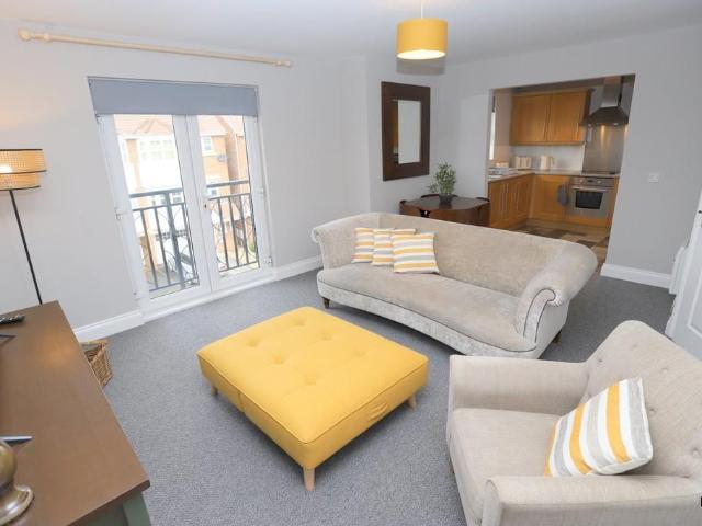 Flat for sale in Carrville