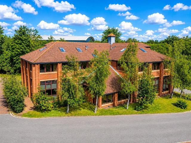 Flat for sale in Fleet, Hart