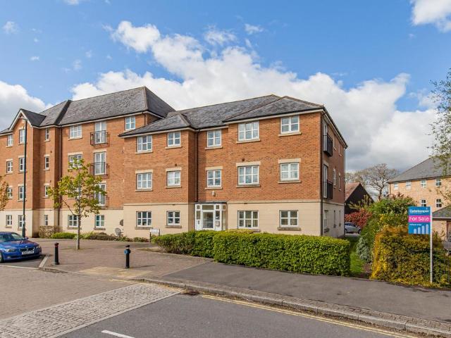 Flat for sale in Haydon End, Abbey Mead
