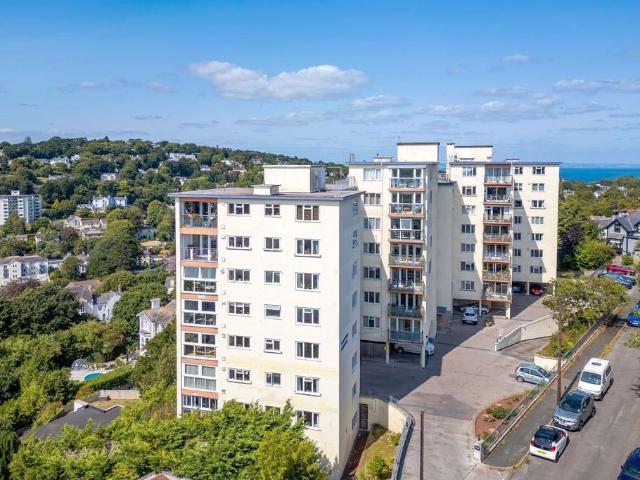 Flat for sale in Babbacombe