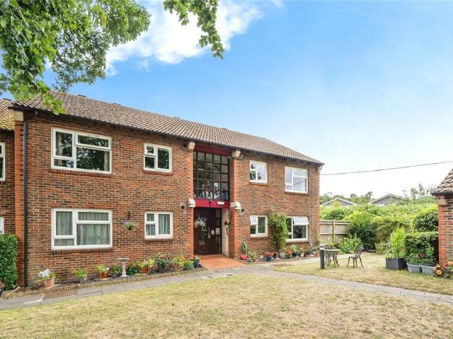 Flat for sale in St John's, Woking