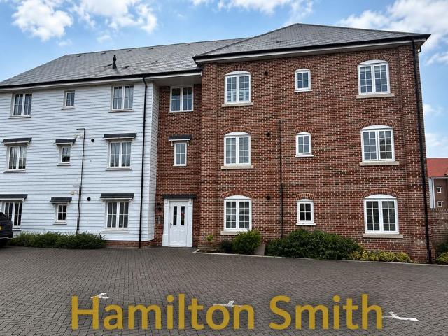 Flat for sale in Bedingfield, Suffolk