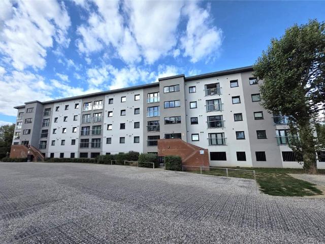 Flat for sale in Bocking, Braintree