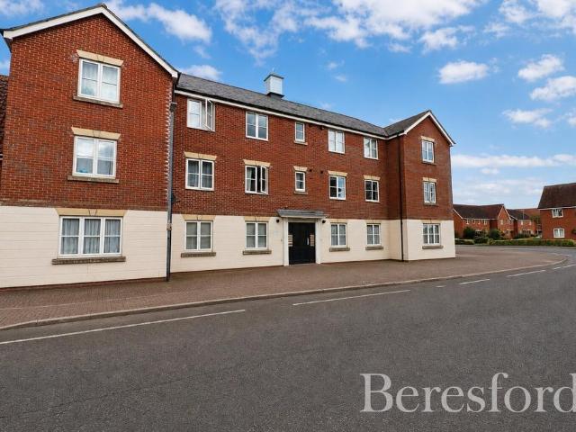 Flat for sale in Mile End, Fordham Heath