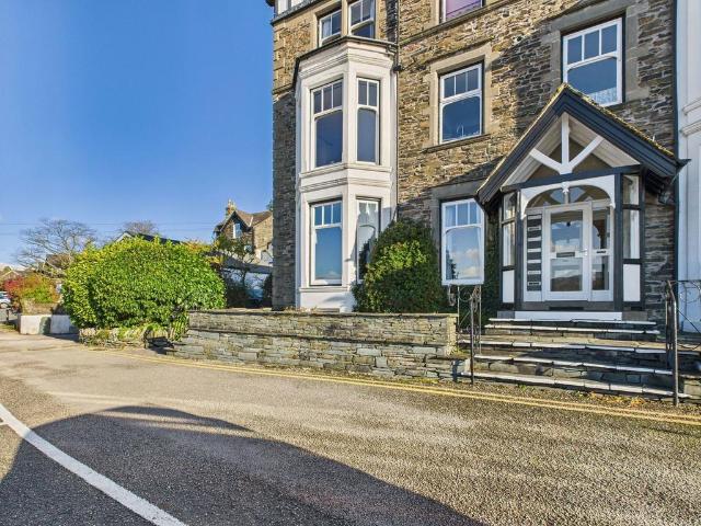 Flat for sale in Lakes, Ambleside