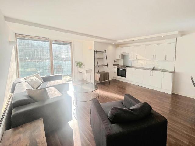 Flat for sale in Holbeck, West Yorkshire