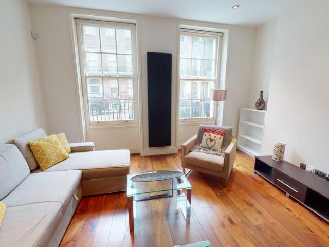 Flat for sale in Fitzrovia, Greater London