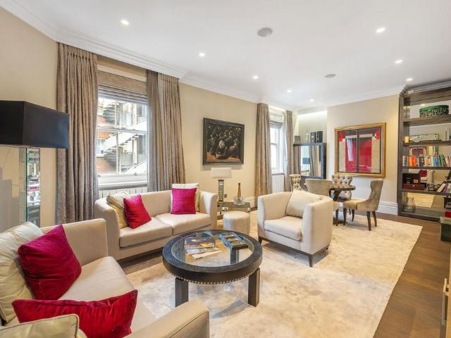 Flat for sale in Mayfair, Isle Of Man