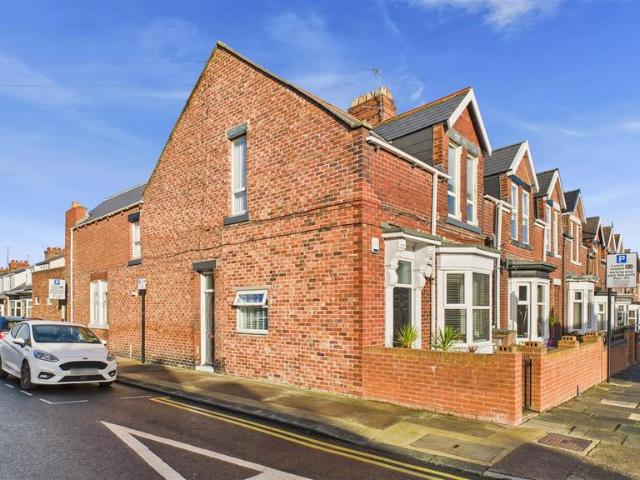 Flat for sale in Tyne And Wear