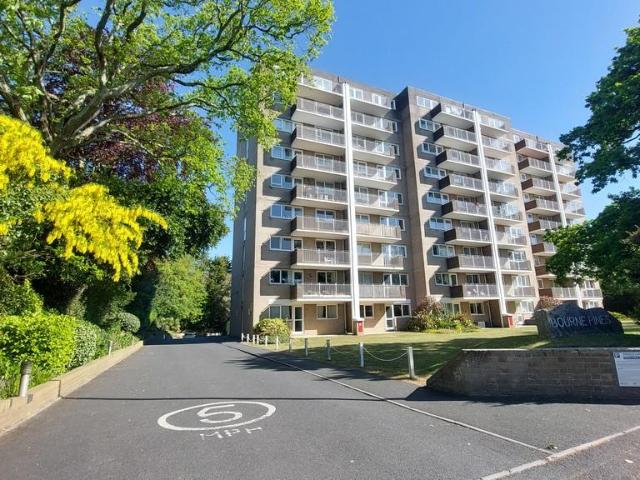 Flat for sale in Springbourne, Bournemouth