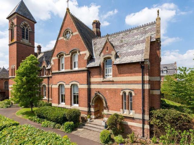 Flat for sale in Bartestree