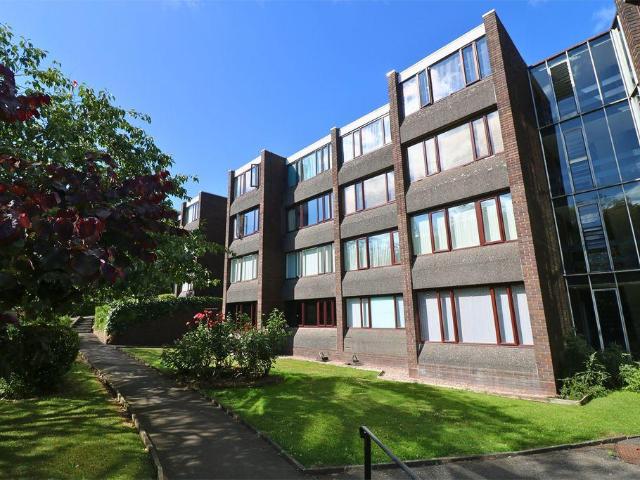 Flat for sale in West Midlands