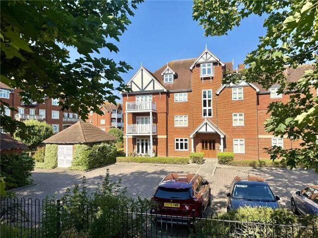Flat for sale in Holywell, Eastbourne