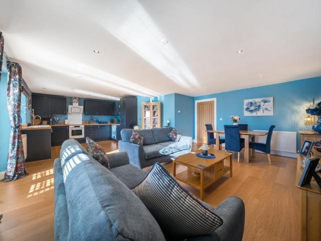 Flat for sale in Luddenden, West Yorkshire