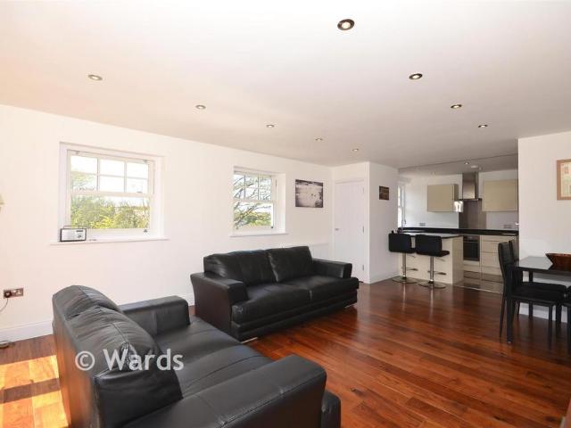 Flat for sale in Golden Valley, Folkestone