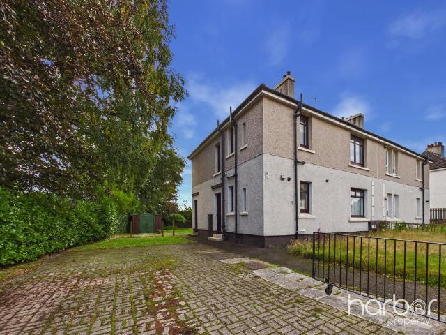 Flat for sale in Carmyle, Glasgow