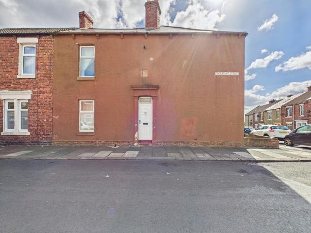Flat for sale in Chirton, North Shields