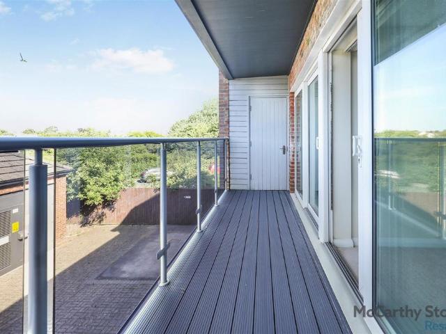 Flat for sale in Roby Mill, Lancashire