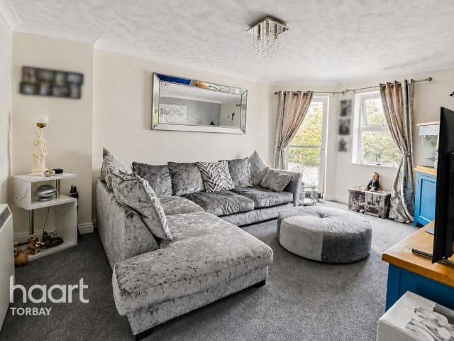 Flat for sale in Babbacombe