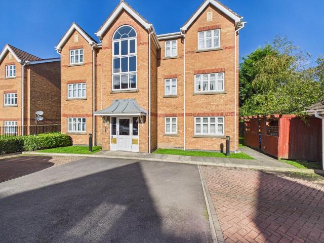 Flat for sale in Upton, Widnes