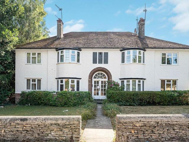 Flat for sale in Summertown, Oxford
