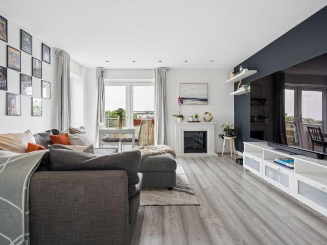 Flat for sale in Holywell Estate, North Watford