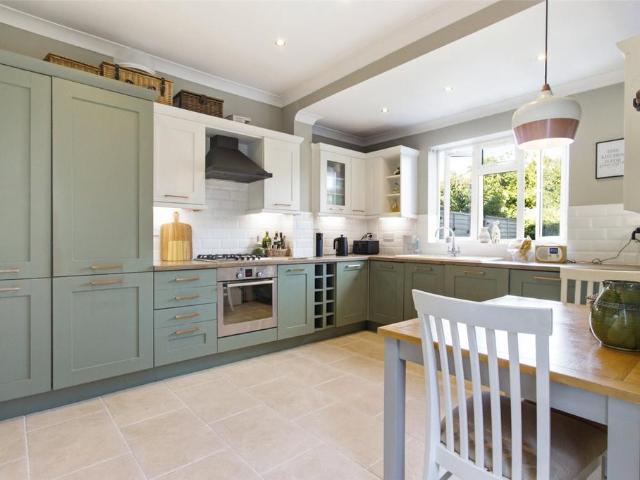 Flat for sale in Greater London