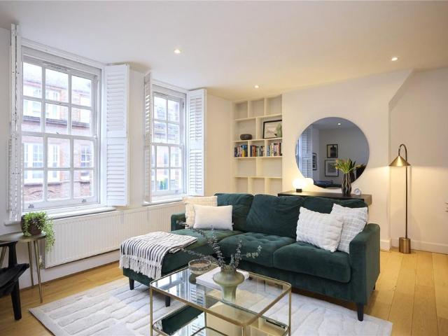 Flat for sale in Spitalfields, Whitechapel