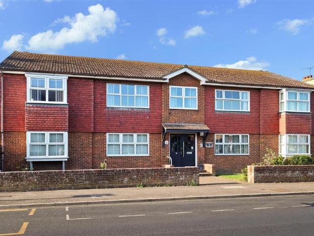 Flat for sale in Kingsdown Park, The Bridge