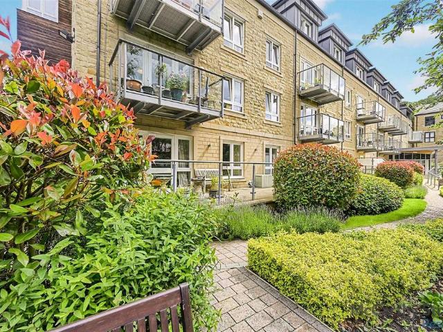 Flat for sale in Hebden Royd, Hebden Bridge