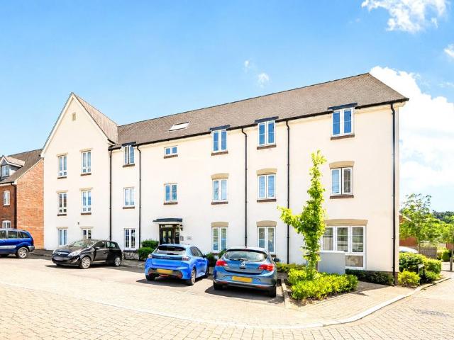 Flat for sale in Tilbury Fields, Dromore