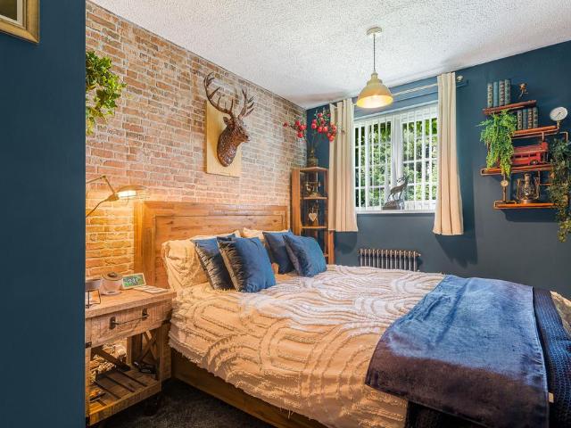 Flat for sale in Littleworth, Doncaster
