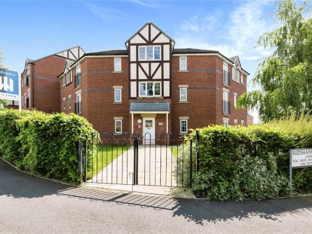 Flat for sale in Sandbach