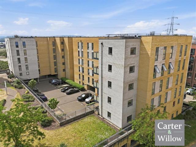 Flat for sale in Barking Riverside, Greater London