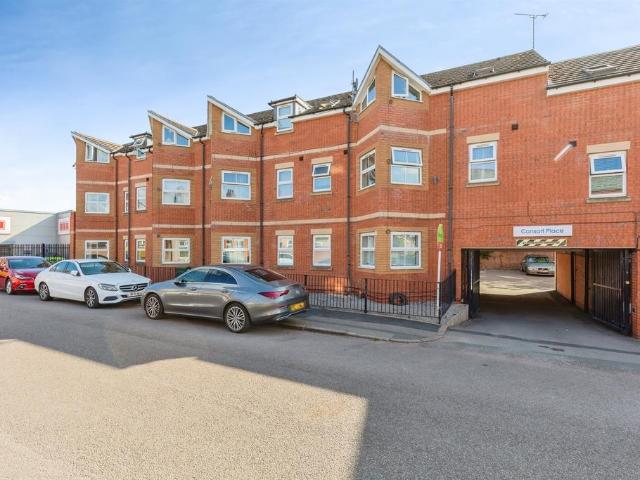 Flat for sale in West Midlands