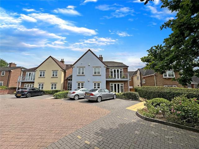 Flat for sale in Hatherton, Great Chatwell