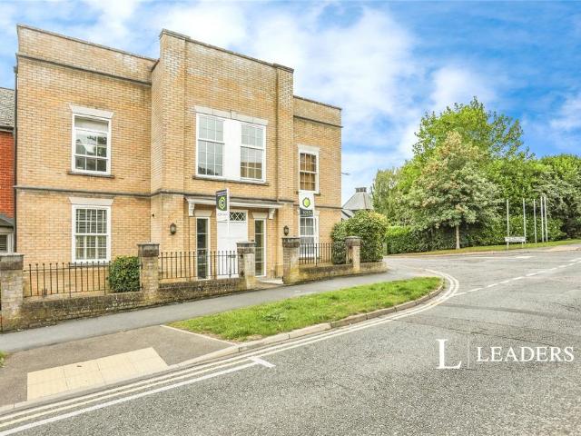 Flat for sale in Melton, Eastbridge