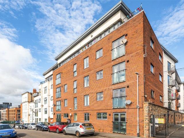 Flat for sale in St Philip's, Feckenham