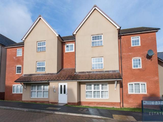 Flat for sale in West Clyst, Budlake