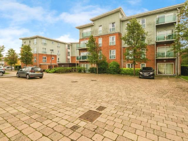 Flat for sale in St James, Sandown Park