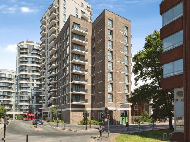 Flat for sale in Greater London