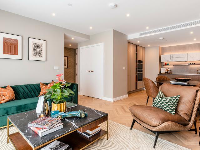 Flat for sale in Fulham, Greater London