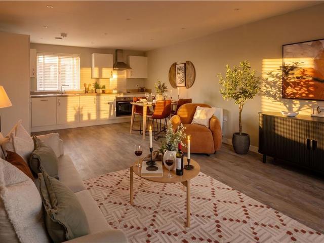 Flat for sale in Heol-las, Surrey
