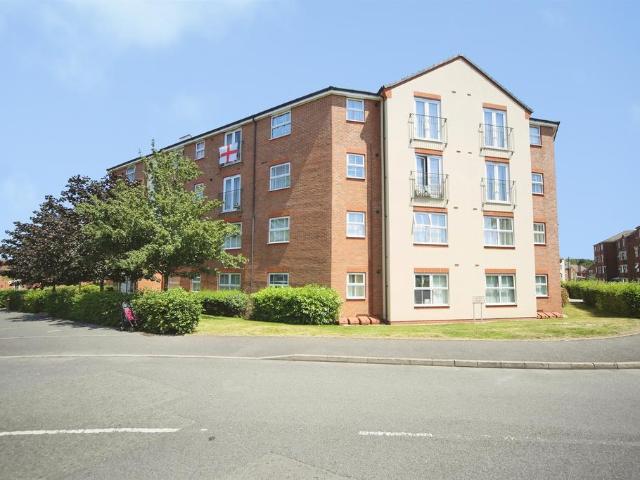 Flat for sale in Elmdon, West Midlands