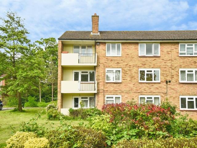 Flat for sale in Risinghurst and Sandhills, The Slade