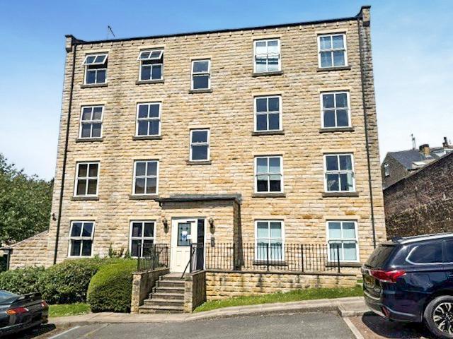 Flat for sale in Priestthorpe, Crossflatts