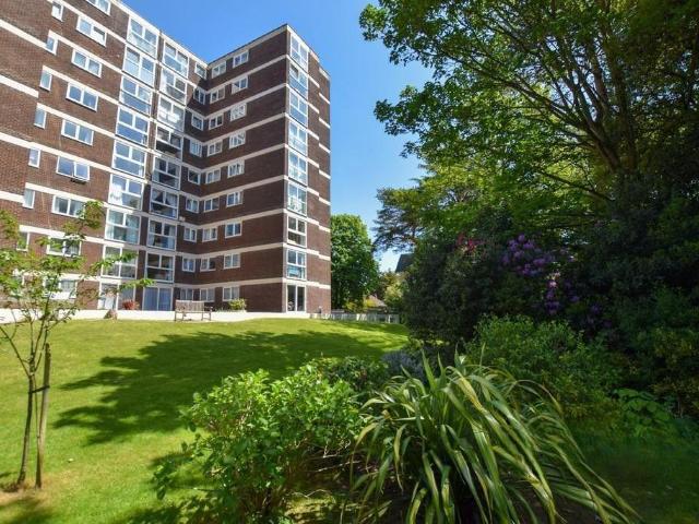 Flat for sale in Springbourne, Bournemouth
